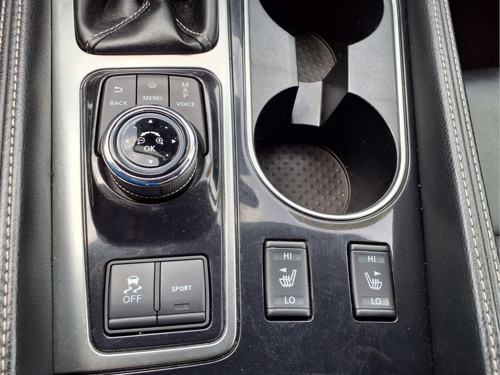 Used 2023 Nissan Maxima SL FWD image 21