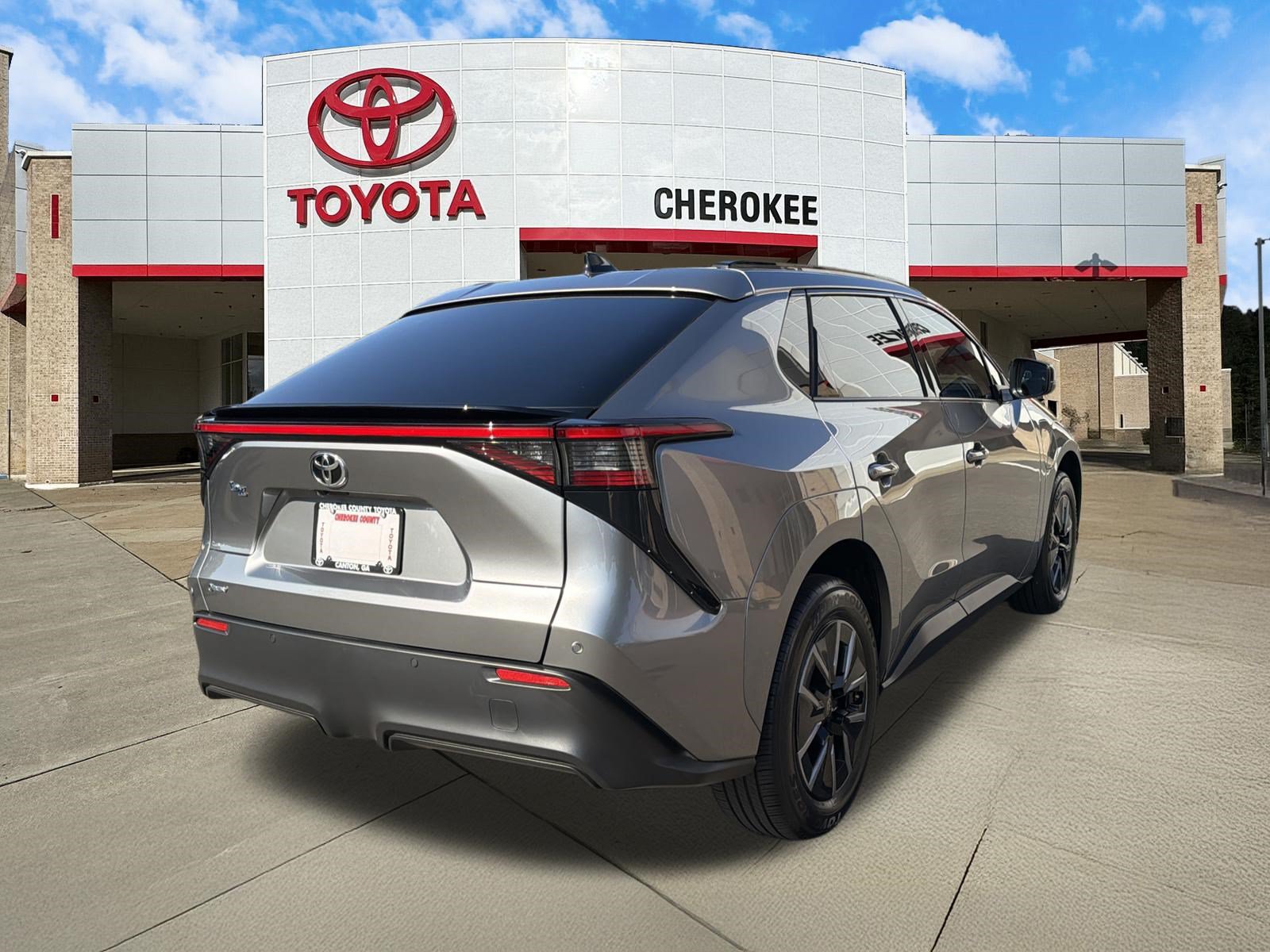 Used 2026 Toyota bZ FWD image 5