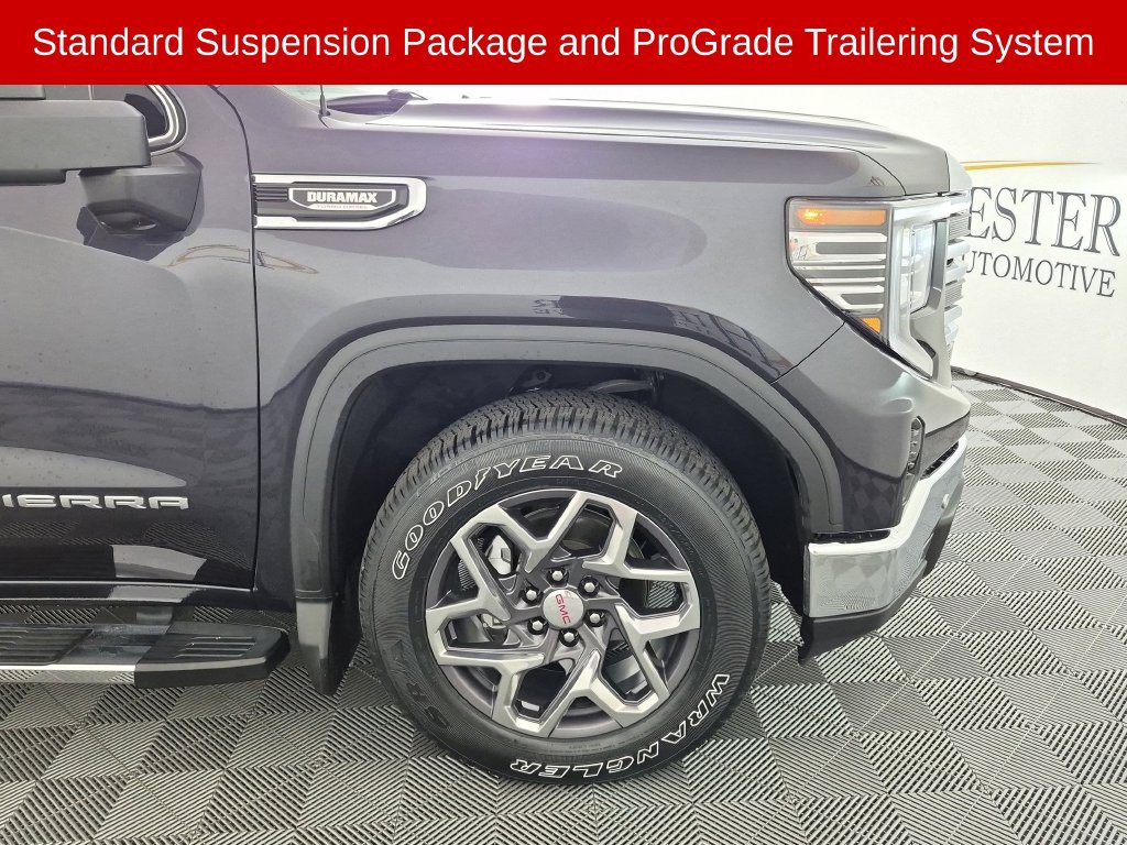 Used 2025 GMC Sierra 1500 SLT w/ SLT Premium Plus Package AWD/4WD image 11