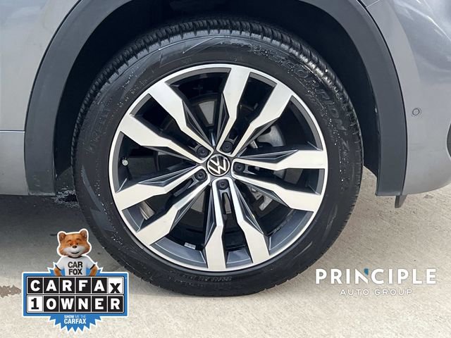 Certified 2023 Volkswagen Atlas SEL Premium AWD/4WD image 4