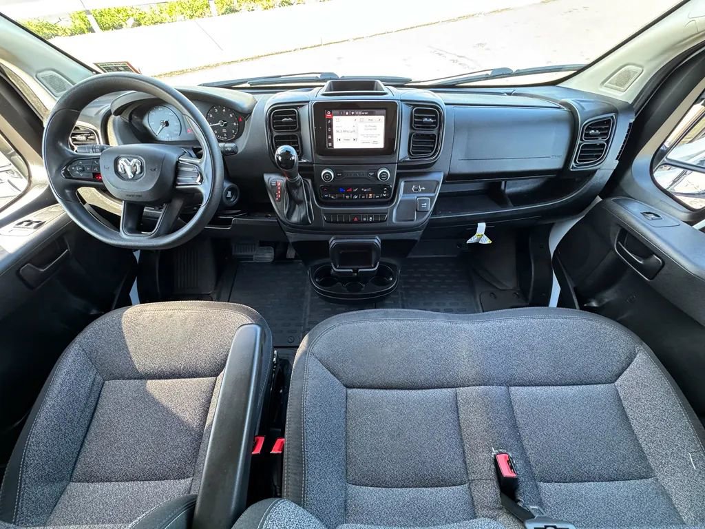 Used 2023 RAM ProMaster 2500 w/ Convenience Group image 18