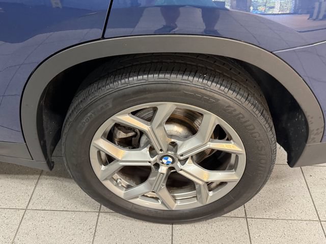 Used 2023 BMW X3 xDrive30i w/ Premium Package AWD/4WD image 11