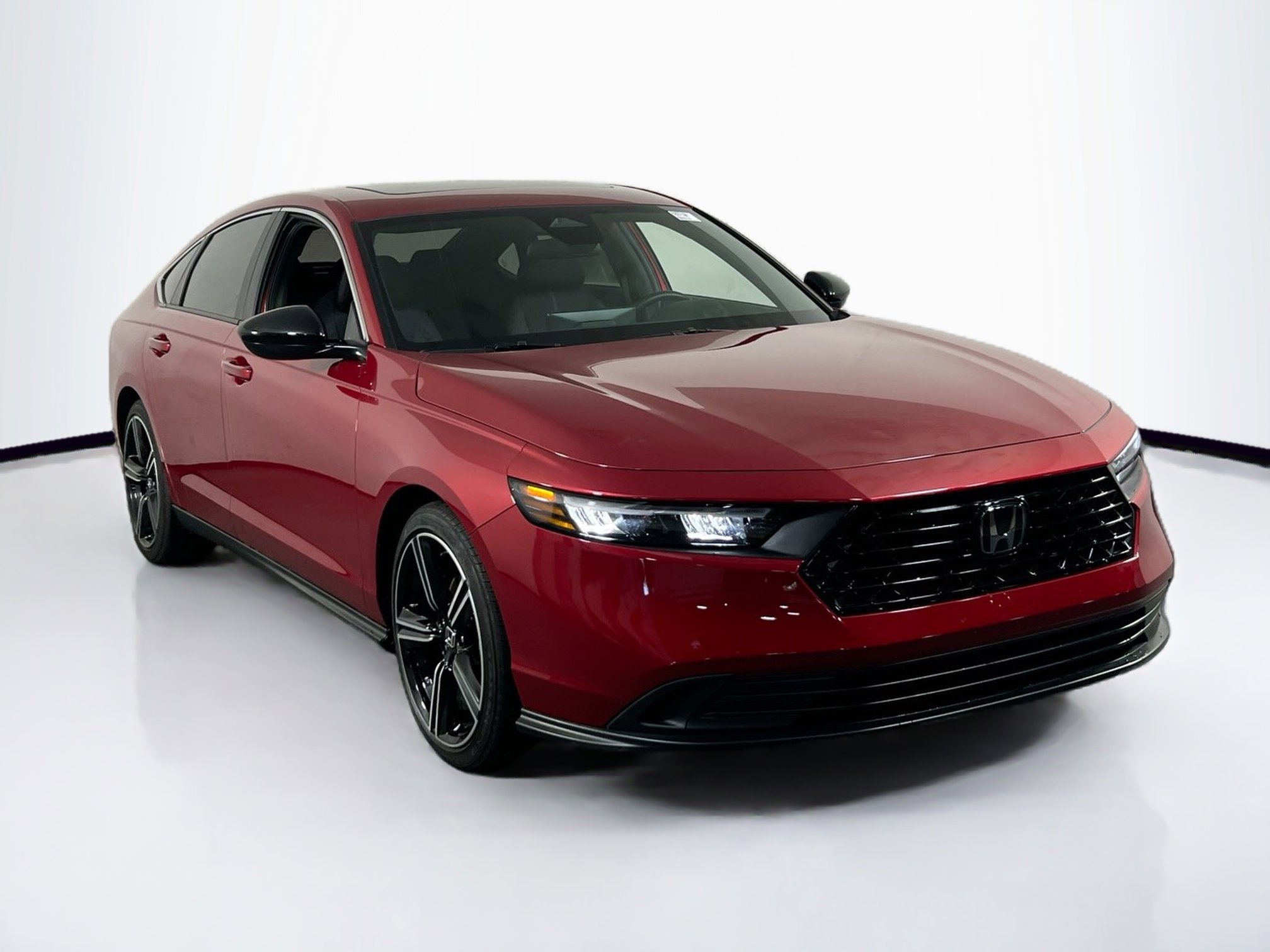 Used 2024 Honda Accord Sport image 3