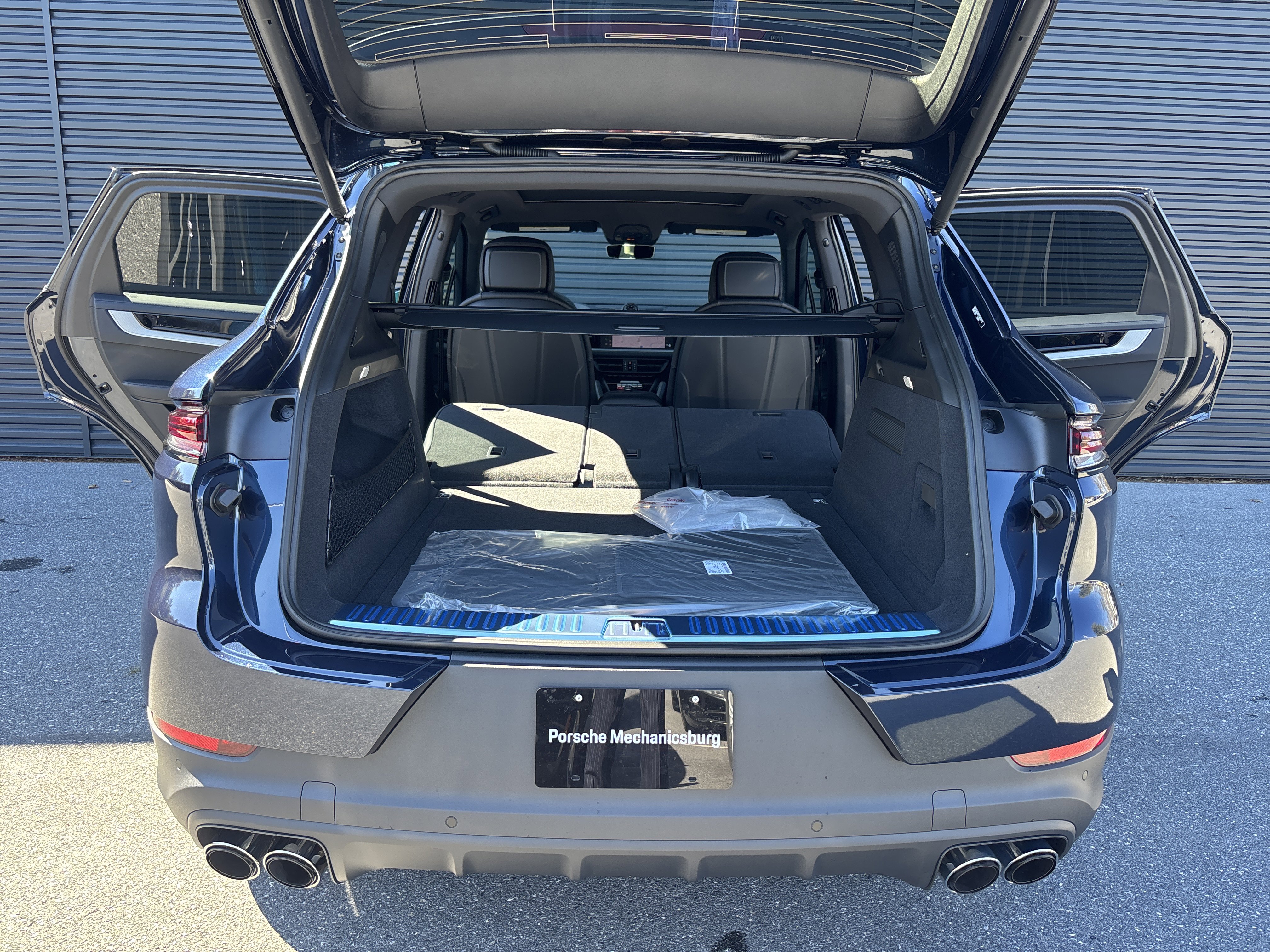 New 2026 Porsche Cayenne image 26