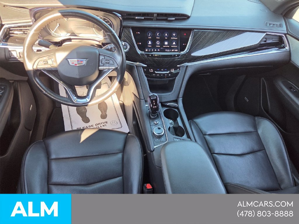 Used 2022 Cadillac XT6 Premium Luxury FWD image 11