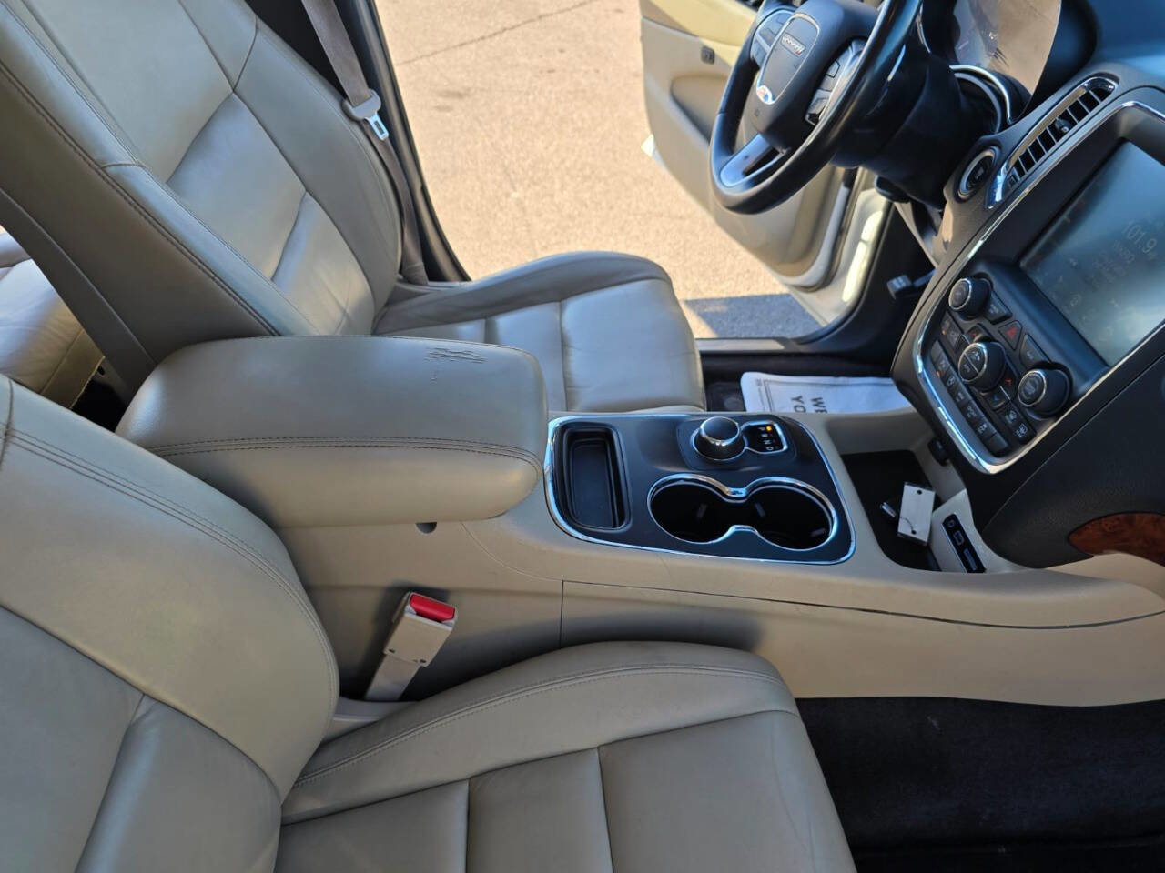 Used 2016 Dodge Durango Limited w/ Nav & Power Liftgate Group image 36