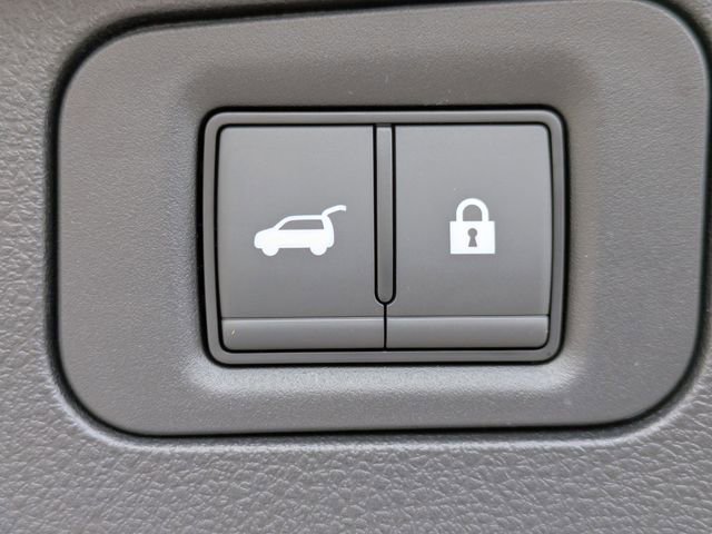 Used 2026 INFINITI QX80 4WD w/ Sport Exterior Package image 13