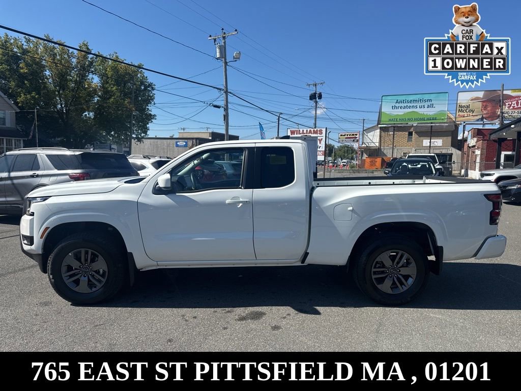 Used 2025 Nissan Frontier SV image 4