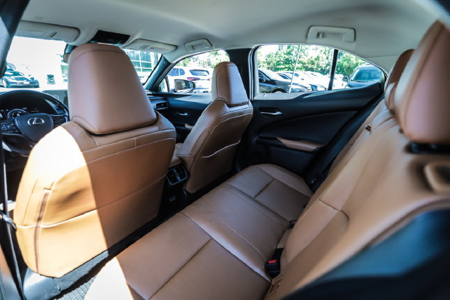 Used 2022 Lexus UX 250h w/ Accessory Package (Z1) AWD/4WD image 45