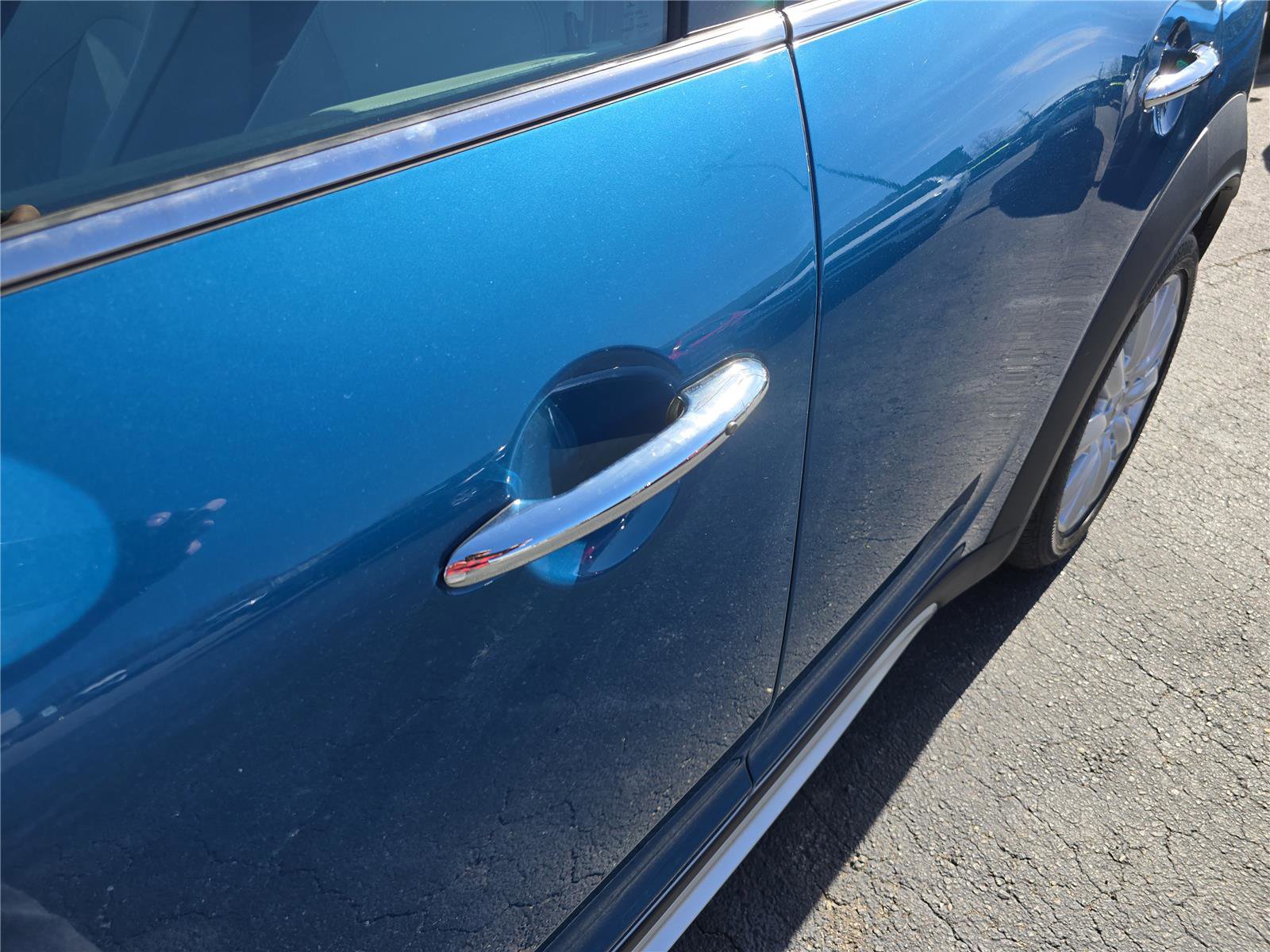 Used 2021 MINI Cooper Countryman SE w/ Premium Package image 13