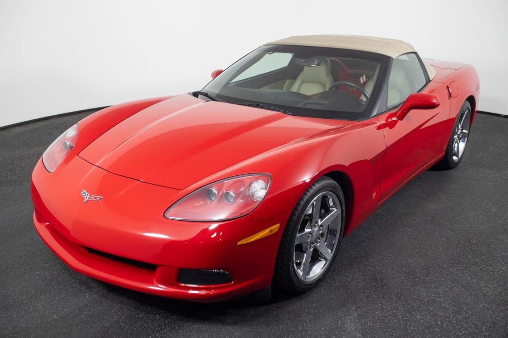 Used 2007 Chevrolet Corvette Convertible w/ Preferred Equipment Group RWD image 51