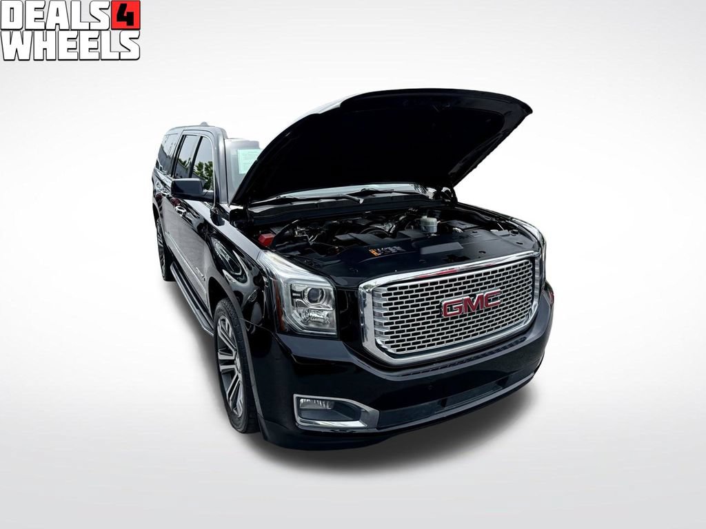 Used 2017 GMC Yukon XL Denali w/ Open Road Package AWD/4WD image 4