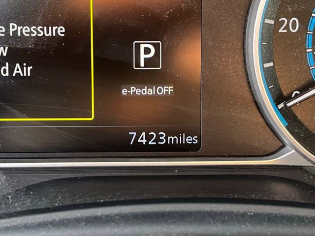 Used 2024 Nissan Leaf S image 18