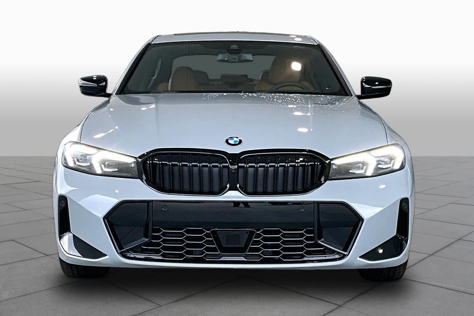 New 2026 BMW 330i Sedan w/ M Sport Package RWD image 3