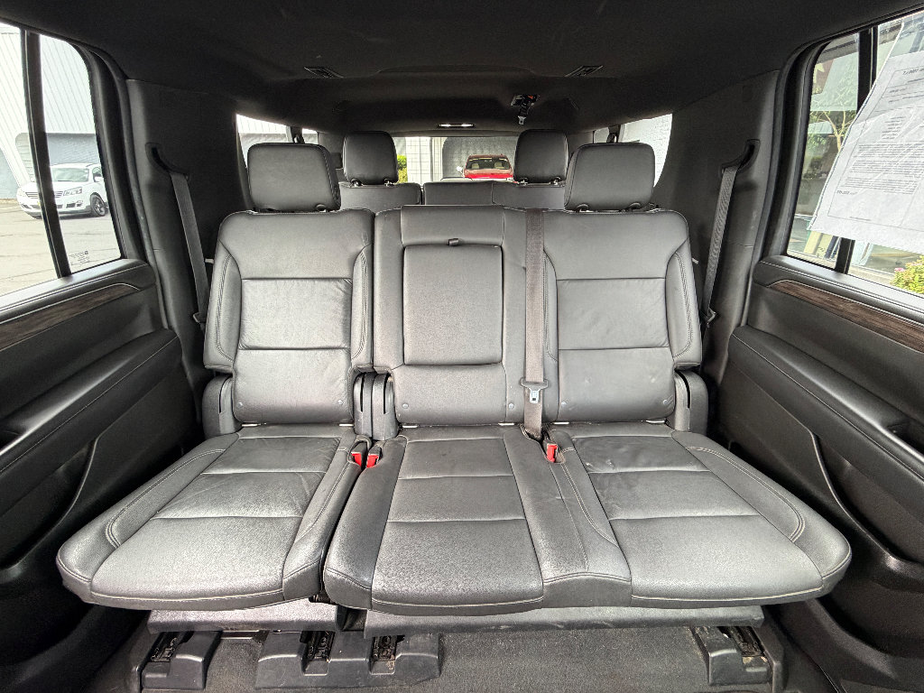 Used 2021 Chevrolet Suburban LT AWD/4WD image 5