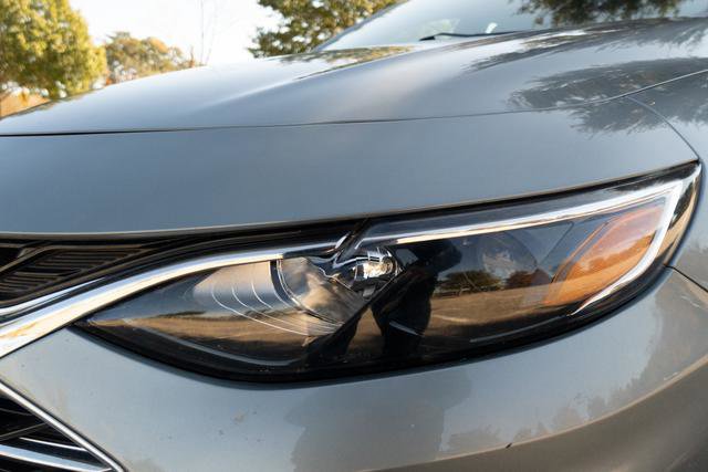 Used 2023 Chevrolet Malibu LT image 32