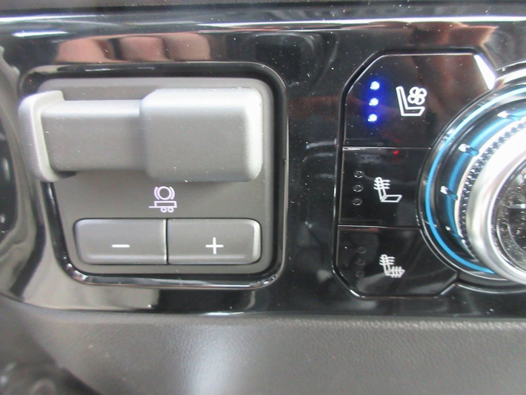 New 2026 GMC Sierra 1500 SLT w/ SLT Convenience Package image 21