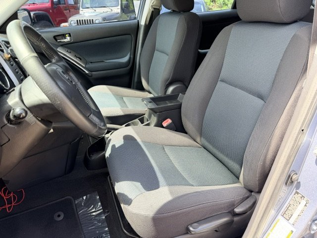 Used 2007 Toyota Matrix XR FWD image 10