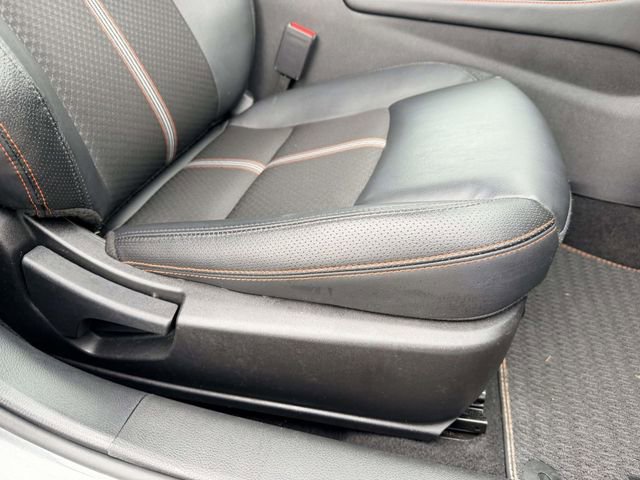 Used 2025 Nissan Altima 2.5 SR AWD/4WD image 9