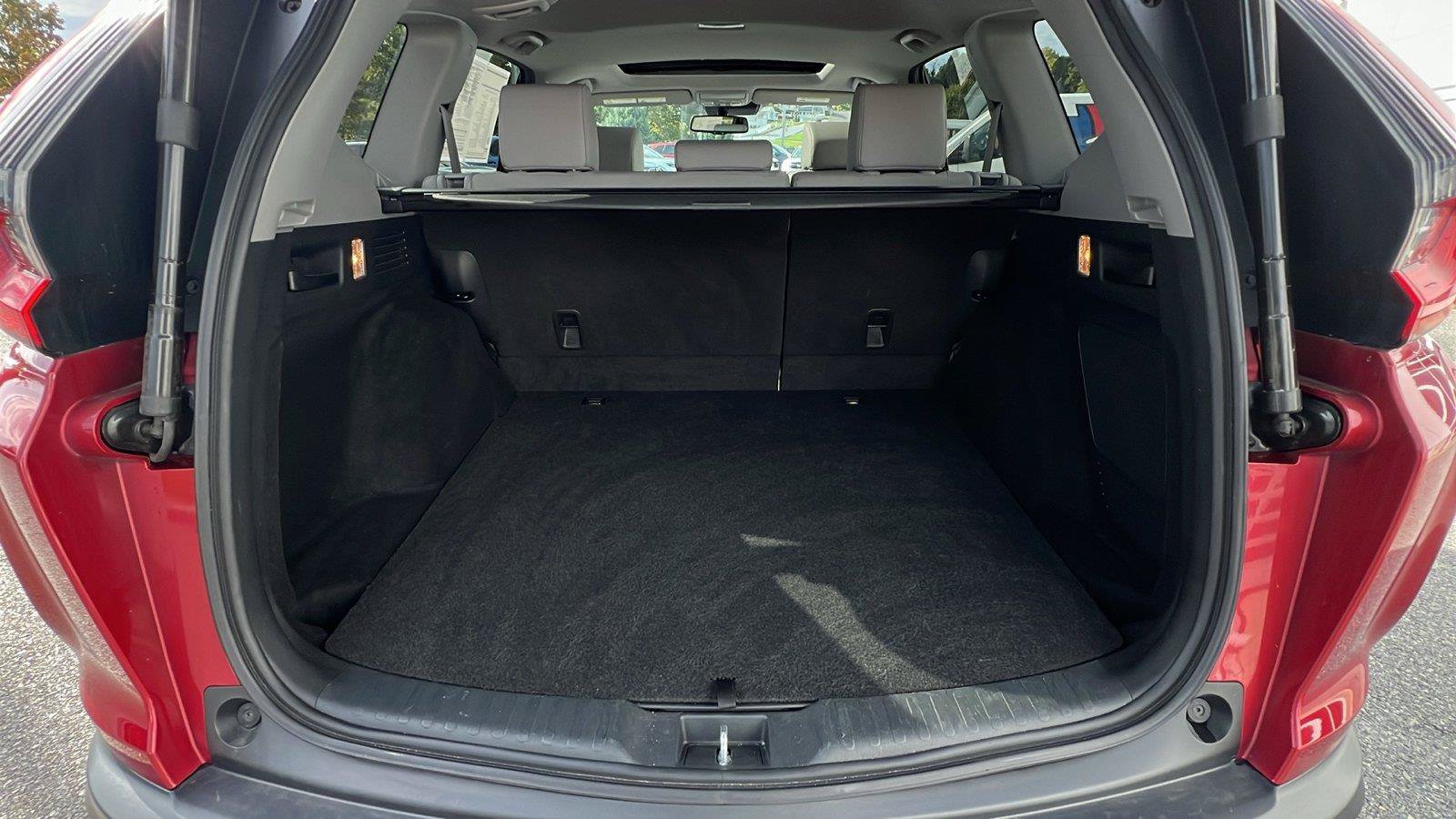 Used 2022 Honda CR-V Touring image 16