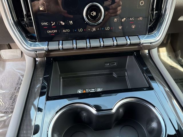 New 2026 GMC Yukon Elevation w/ Elevation Premium Package image 28