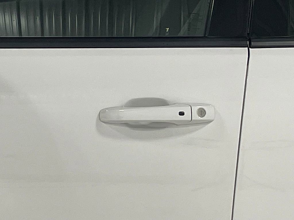 Used 2022 Dodge Durango GT image 17