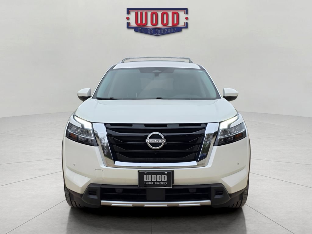Used 2024 Nissan Pathfinder SL image 5