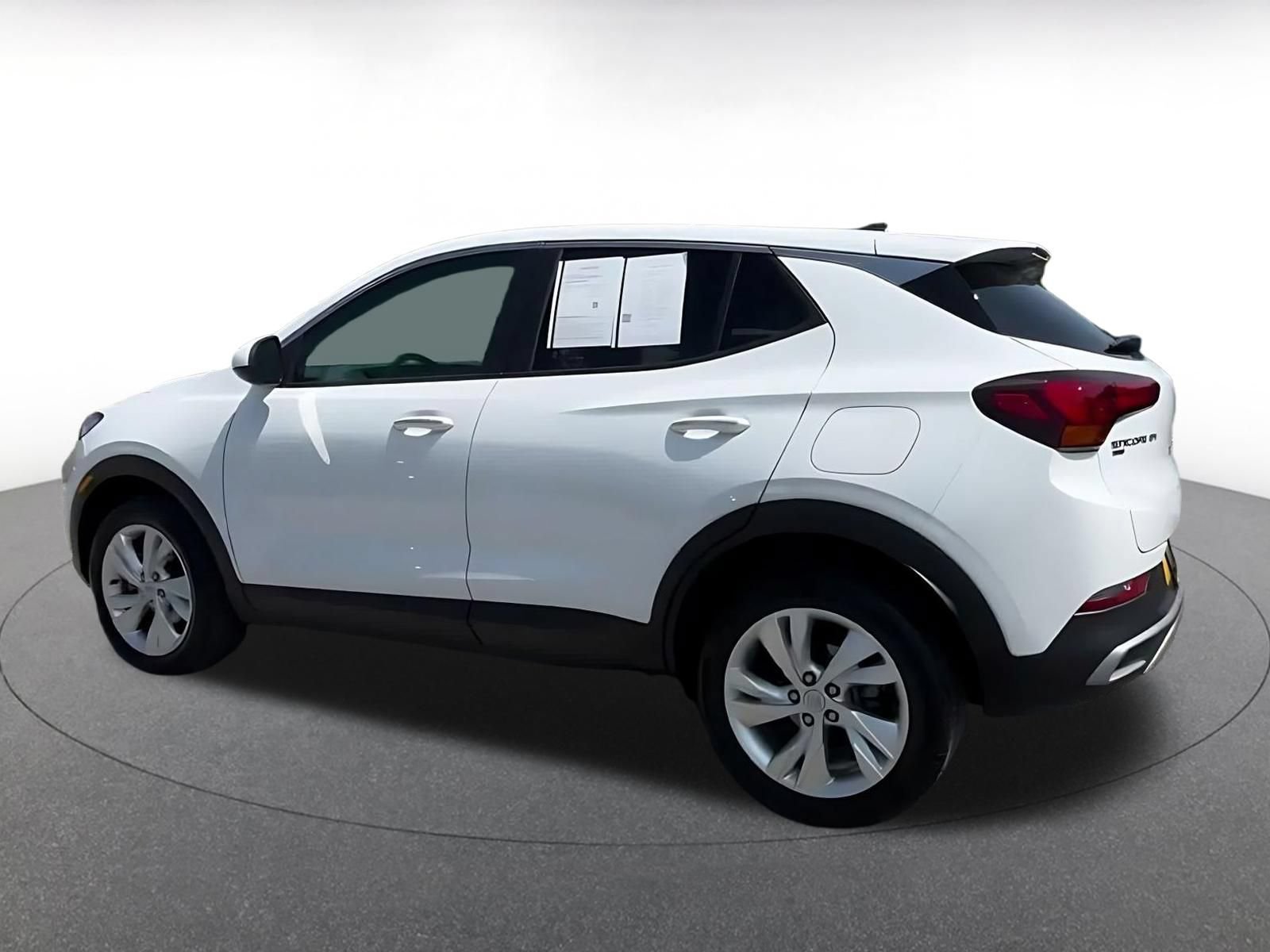 Used 2026 Buick Encore GX Preferred AWD/4WD image 9