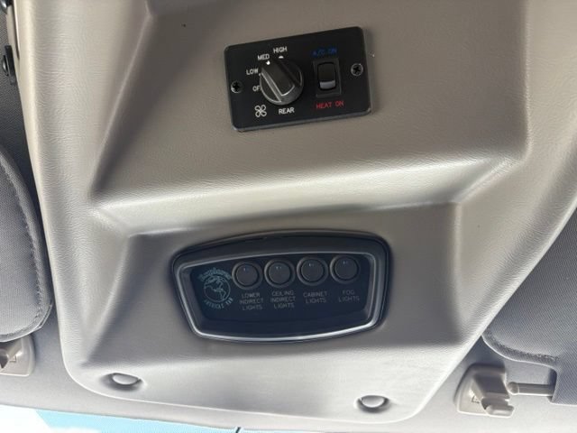Used 2024 GMC Savana 2500 w/ Driver Convenience Package RWD image 27