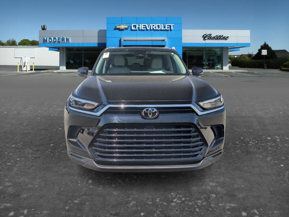 Used 2024 Toyota Grand Highlander FWD image 8