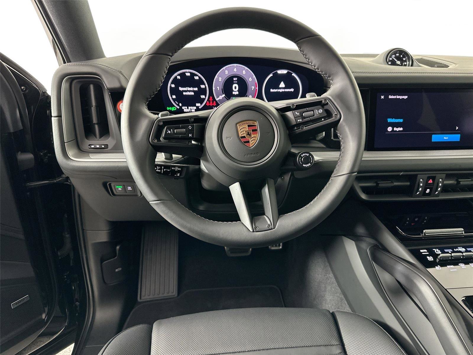Certified 2025 Porsche Cayenne S AWD/4WD image 18