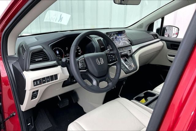 Certified 2026 Honda Odyssey EX-L image 17