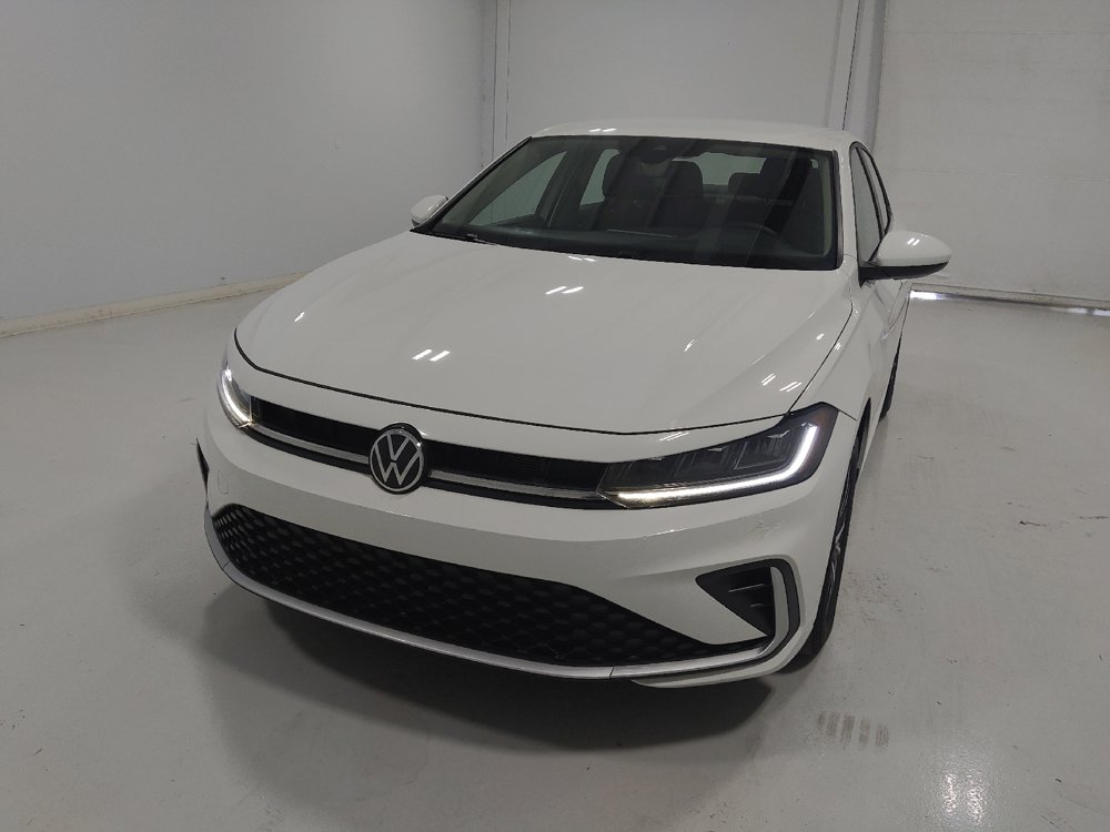 Used 2025 Volkswagen Jetta S FWD image 15