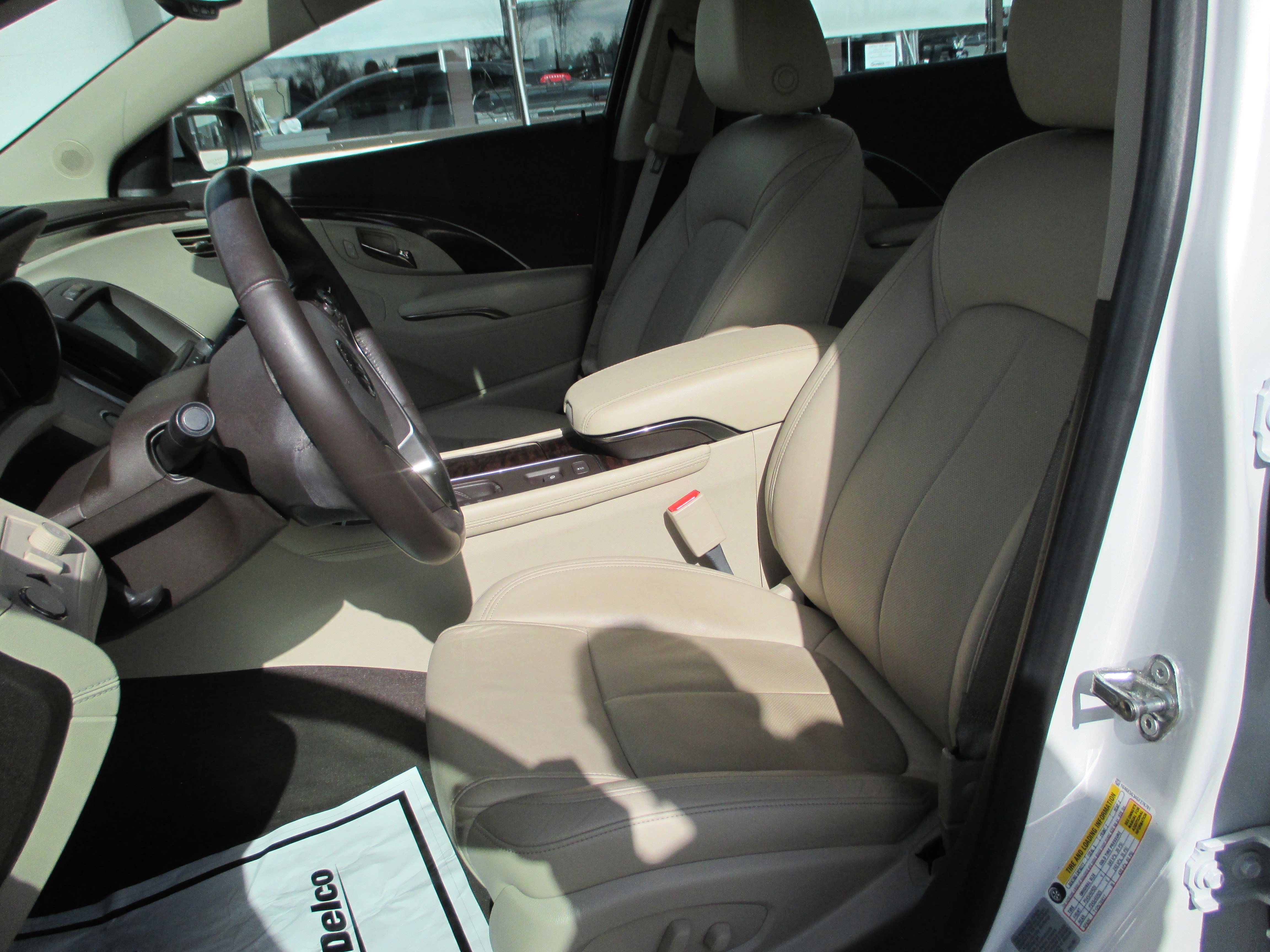 Used 2016 Buick LaCrosse Premium w/ Driver Confidence Package #1 image 15