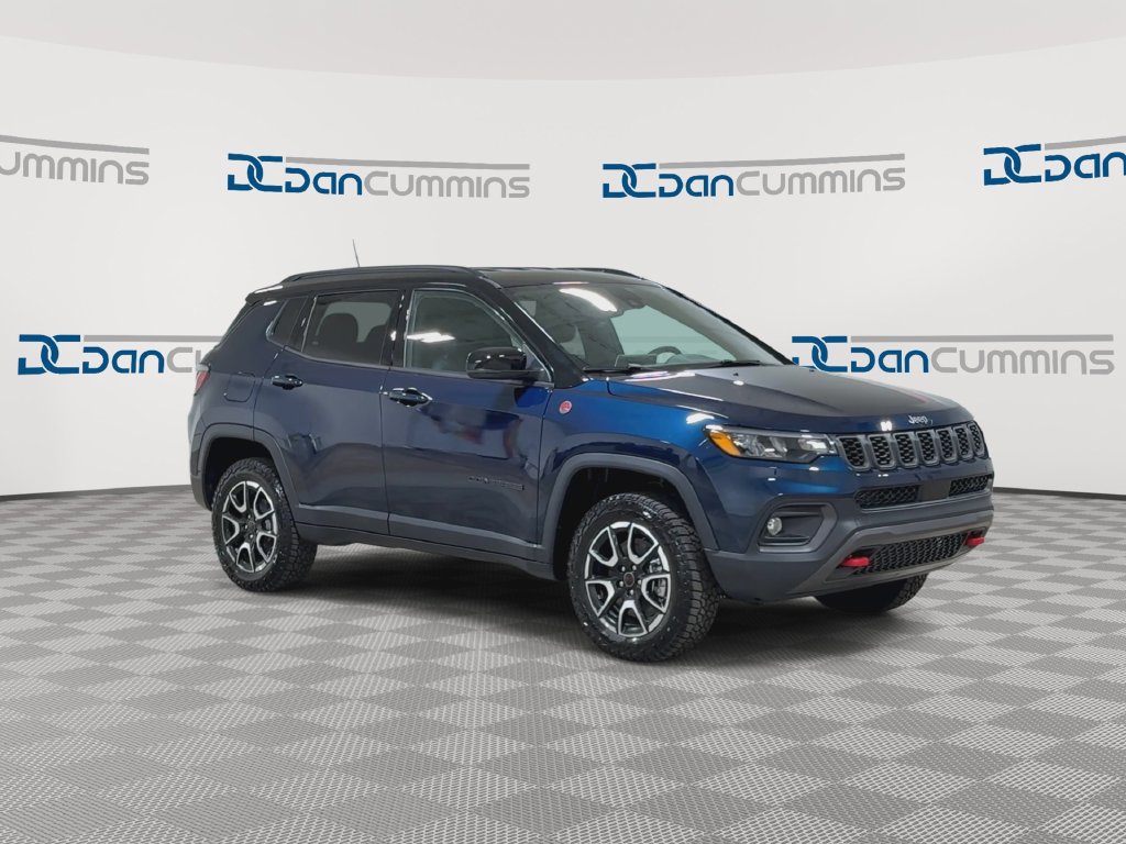New 2026 Jeep Compass Trailhawk AWD/4WD image 2