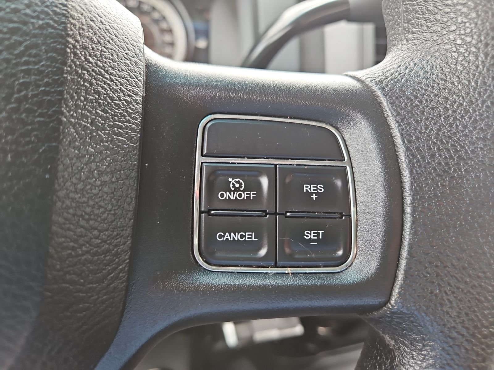 Used 2017 RAM 2500 Tradesman w/ Chrome Appearance Group AWD/4WD image 26