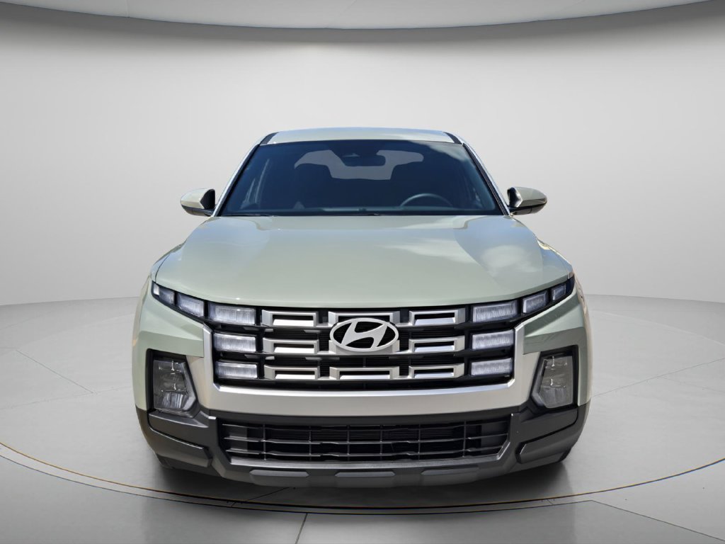 New 2026 Hyundai Santa Cruz SE FWD image 3