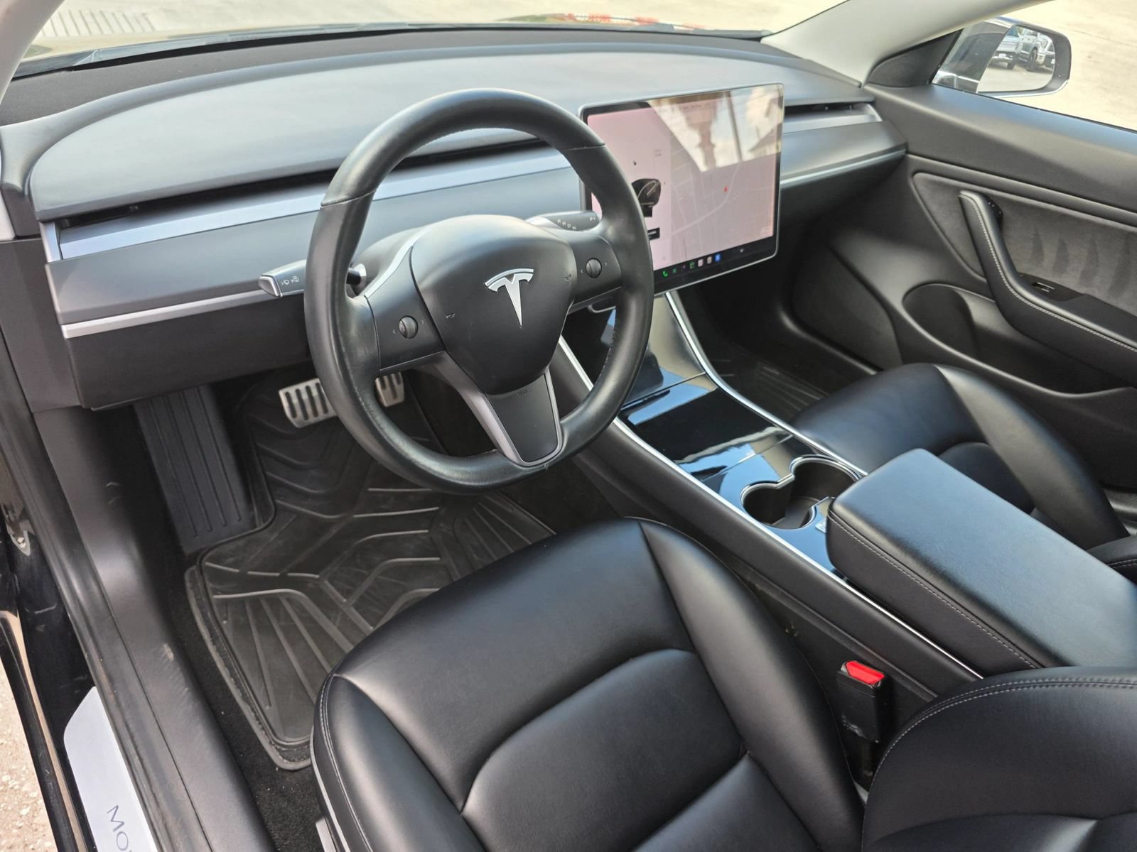 Used 2018 Tesla Model 3 Mid Range RWD image 12