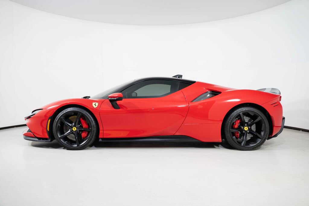 Used 2023 Ferrari SF90 Stradale image 18