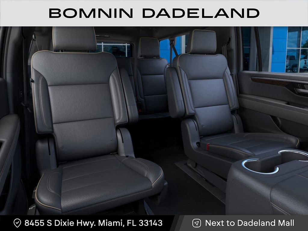 Used 2026 Chevrolet Suburban Premier image 17