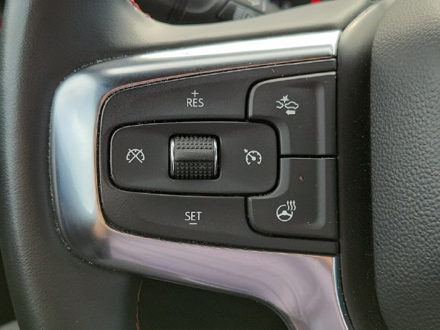 Certified 2025 Chevrolet Blazer RS FWD image 10