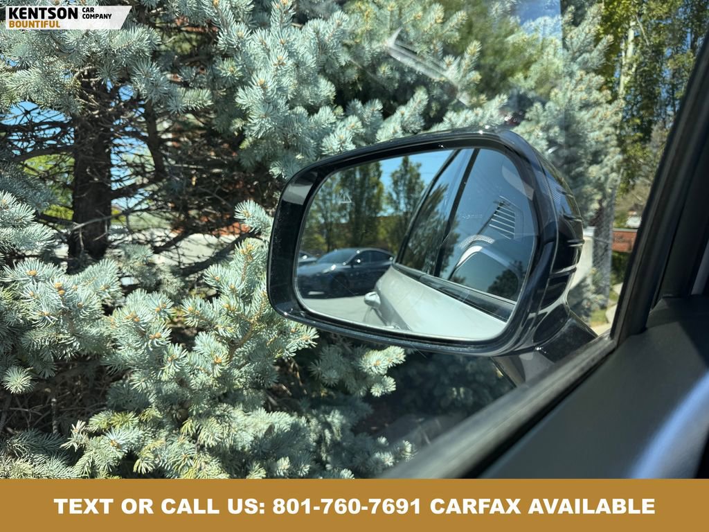 Used 2023 Kia Sorento S w/ Panoramic Sunroof Package AWD/4WD image 23