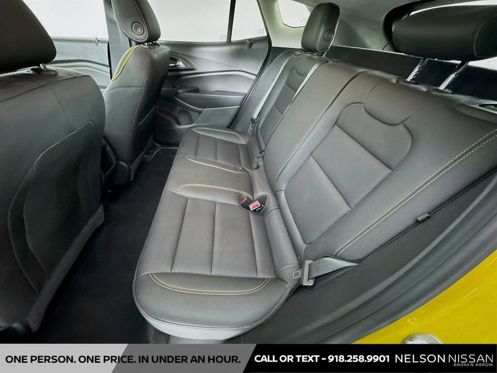 Used 2024 Chevrolet Trax ACTIV w/ Sunroof Package image 24