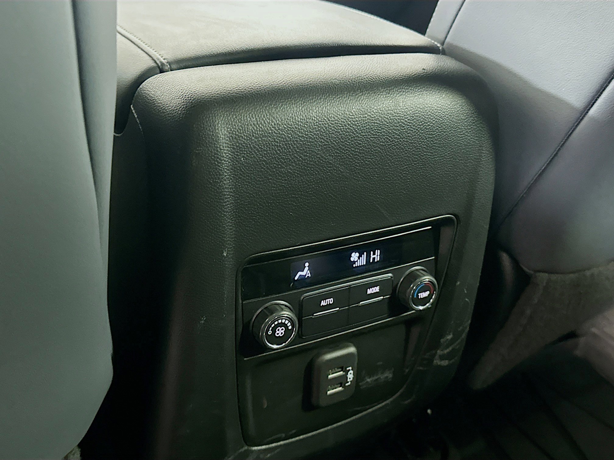 Used 2024 Buick Enclave Essence w/ LPO, Floor Liner Package image 27