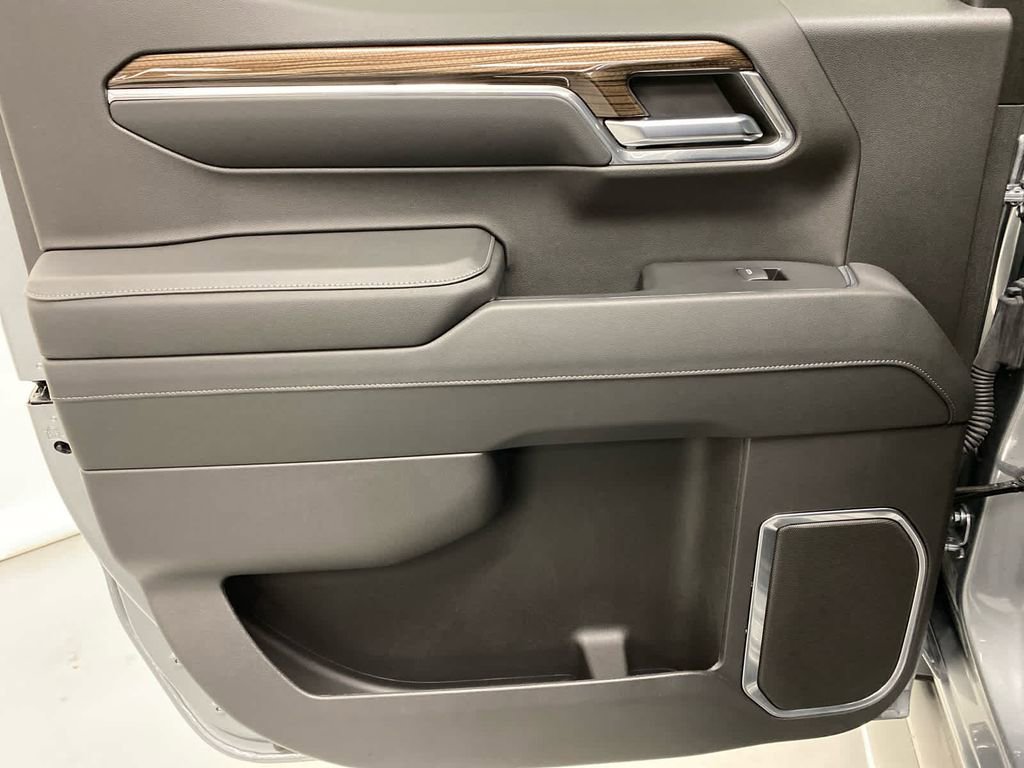 Certified 2024 Chevrolet Silverado 1500 LT image 12