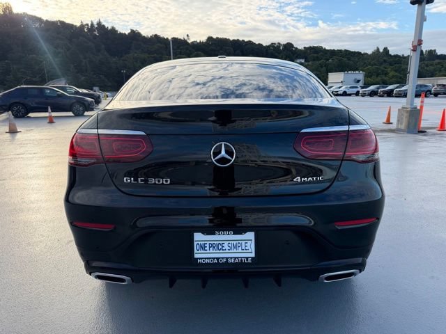 Used 2021 Mercedes-Benz GLC 300 4MATIC Coupe image 4