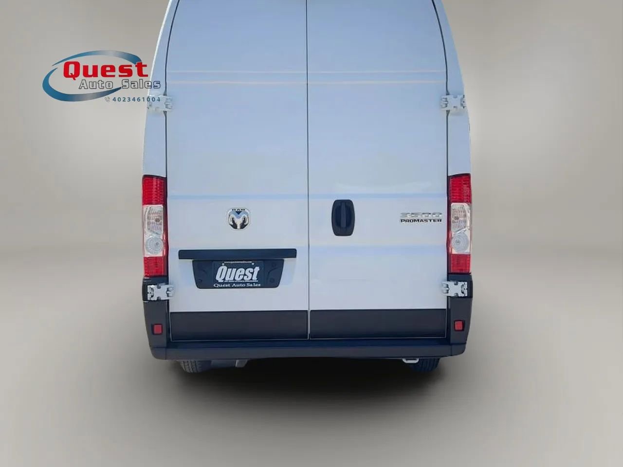 Used 2023 RAM ProMaster 3500 w/ Lane Management Group FWD image 4
