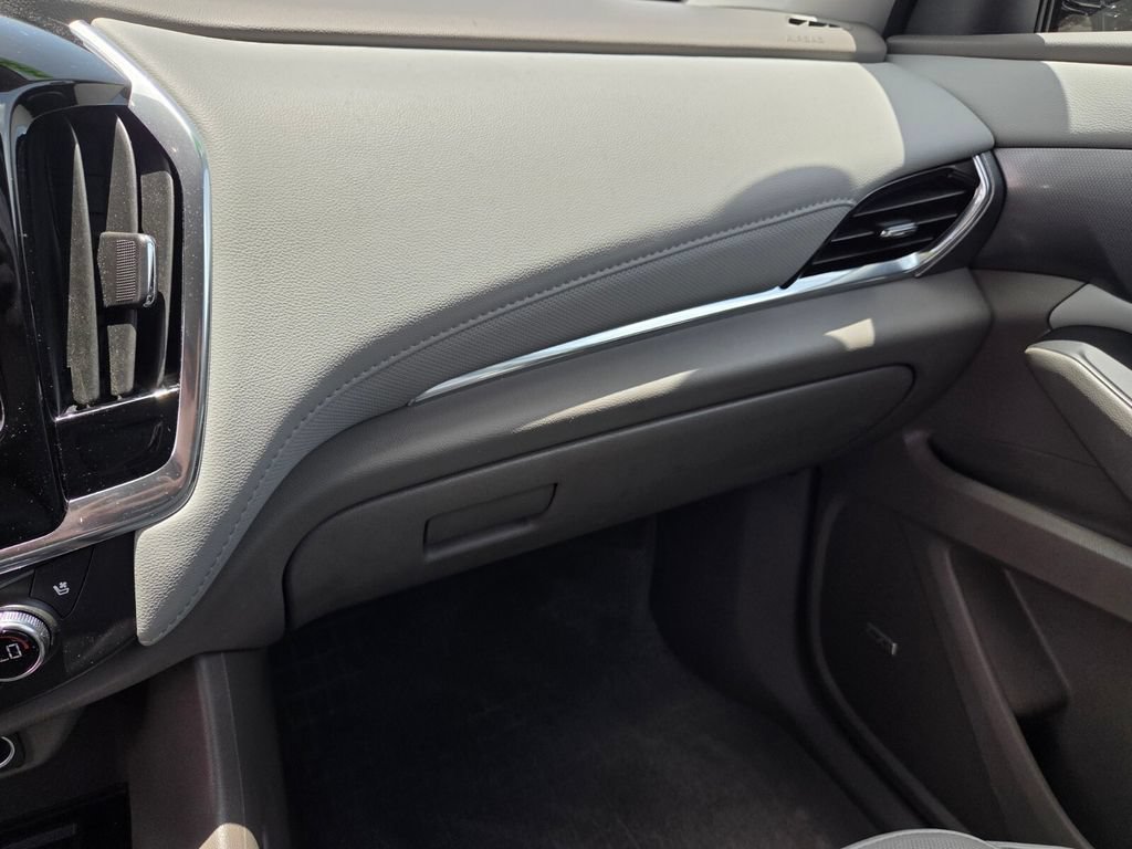 Used 2020 Chevrolet Traverse Premier w/ LPO, Floor Liner Package FWD image 28