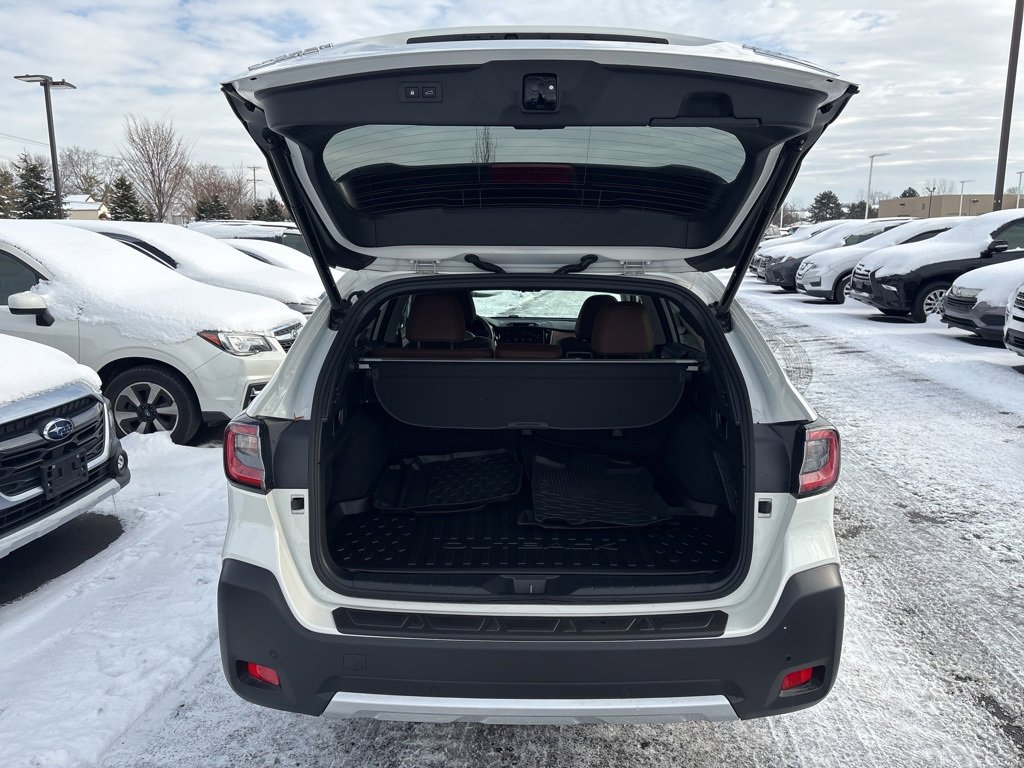 Certified 2025 Subaru Outback Touring XT image 7