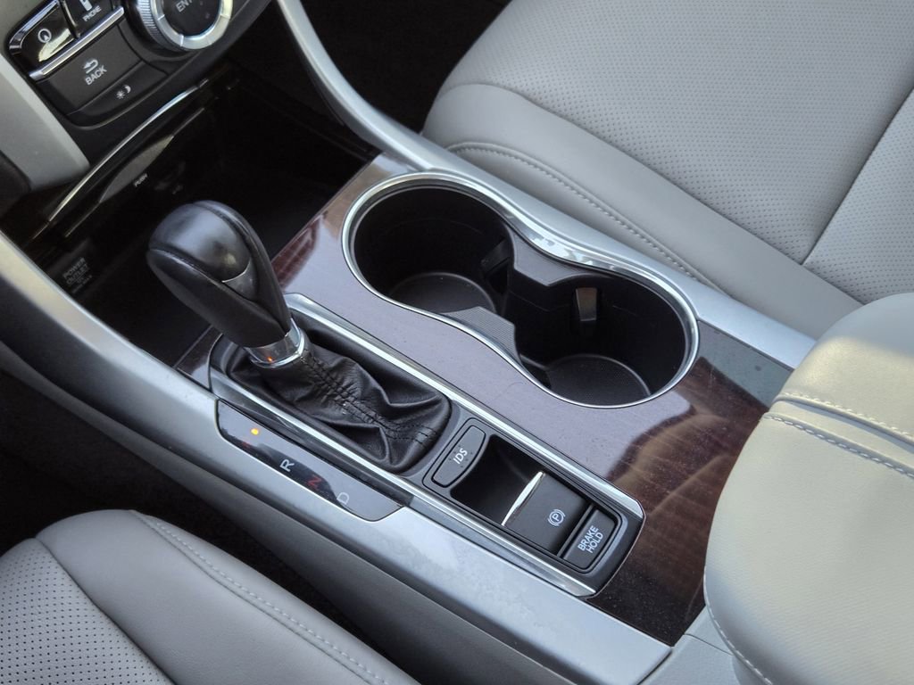 Used 2017 Acura TLX w/ Technology Package image 23